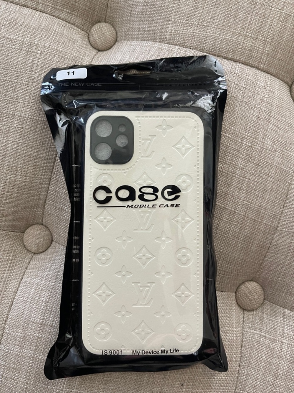 iPhone 11 phone Case White!